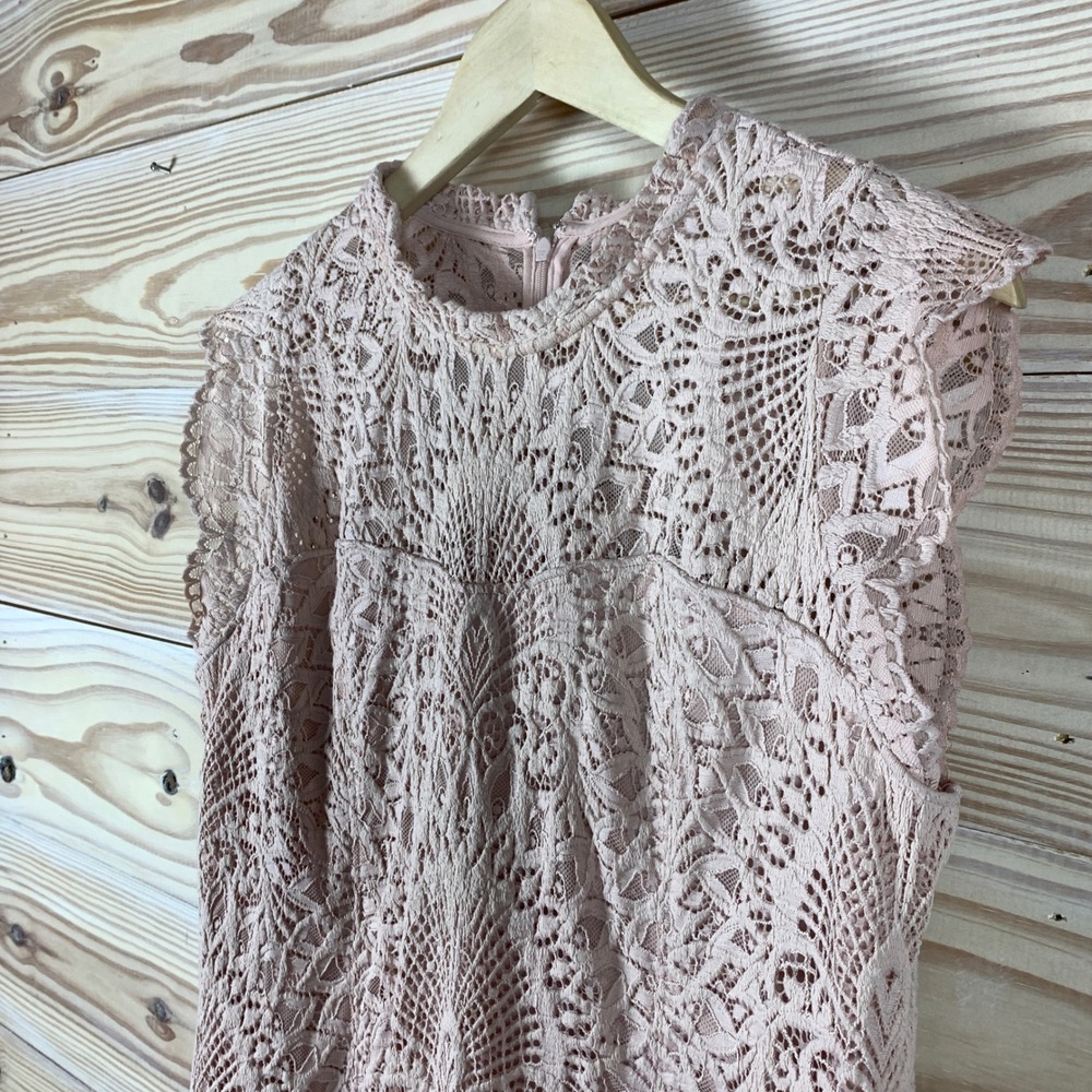 White House Black Market Lace Shell Womens 6 Pink Sleeveless Coquette Romantic - Picture 2 of 9